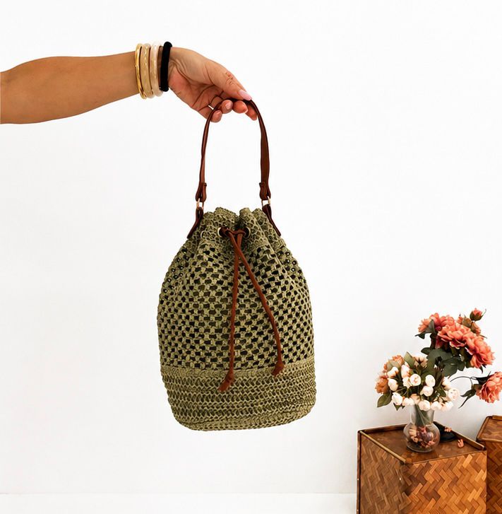 Bucket Bag Rafia