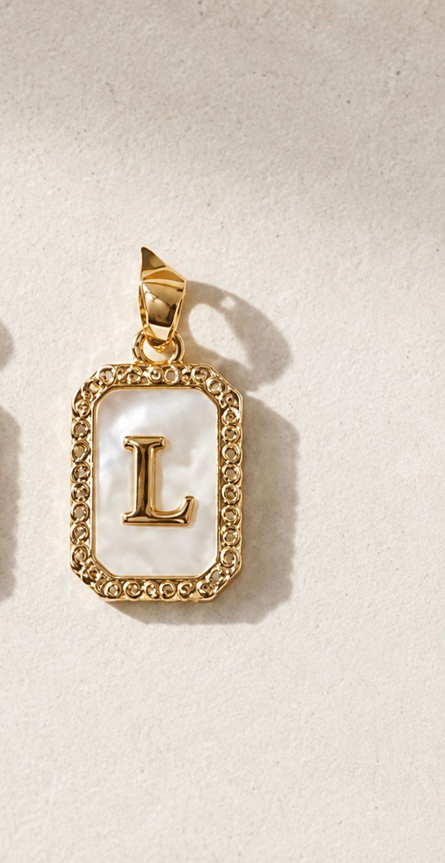 Charm Iniziale