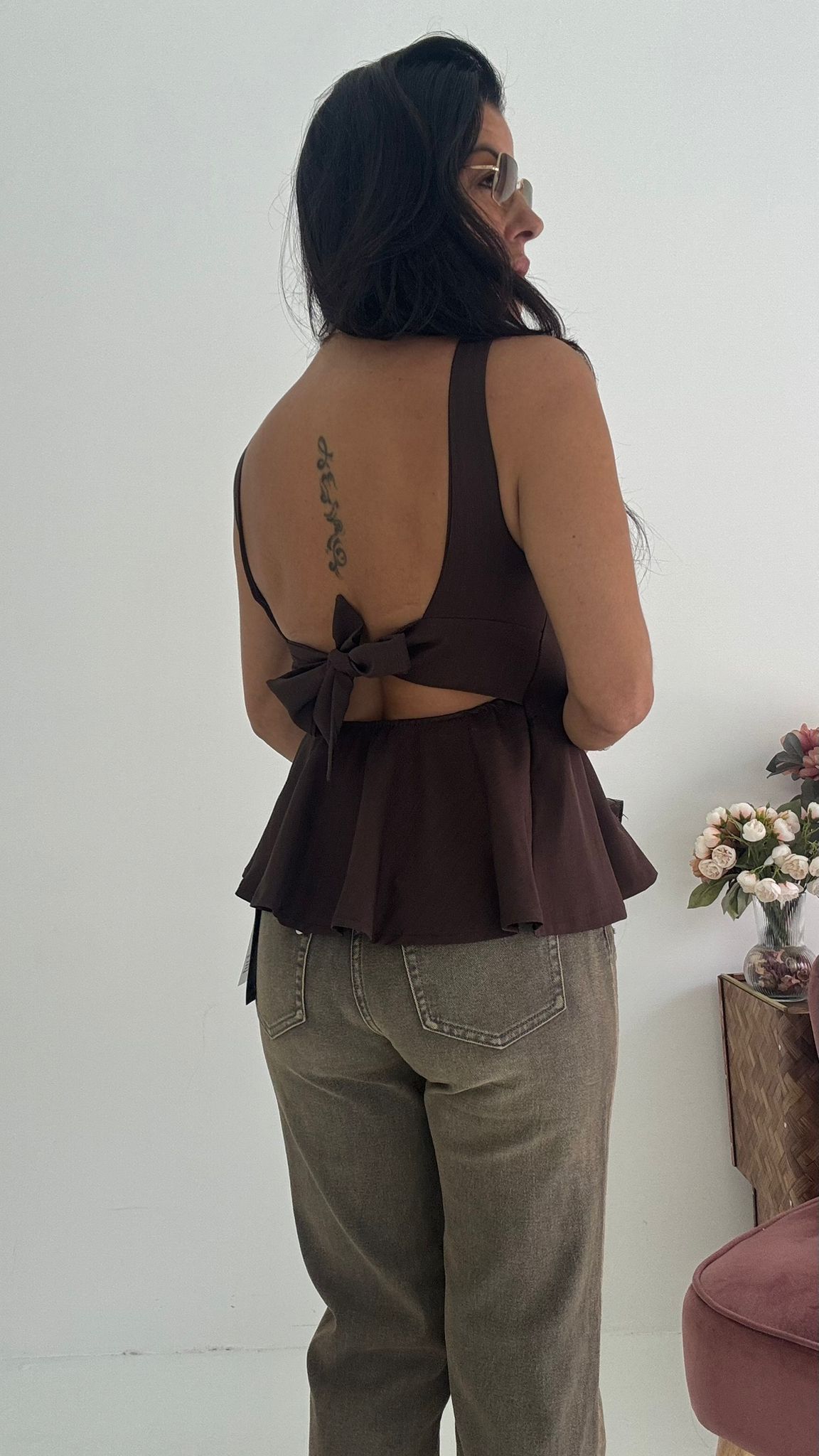 TOP CUT-OUT