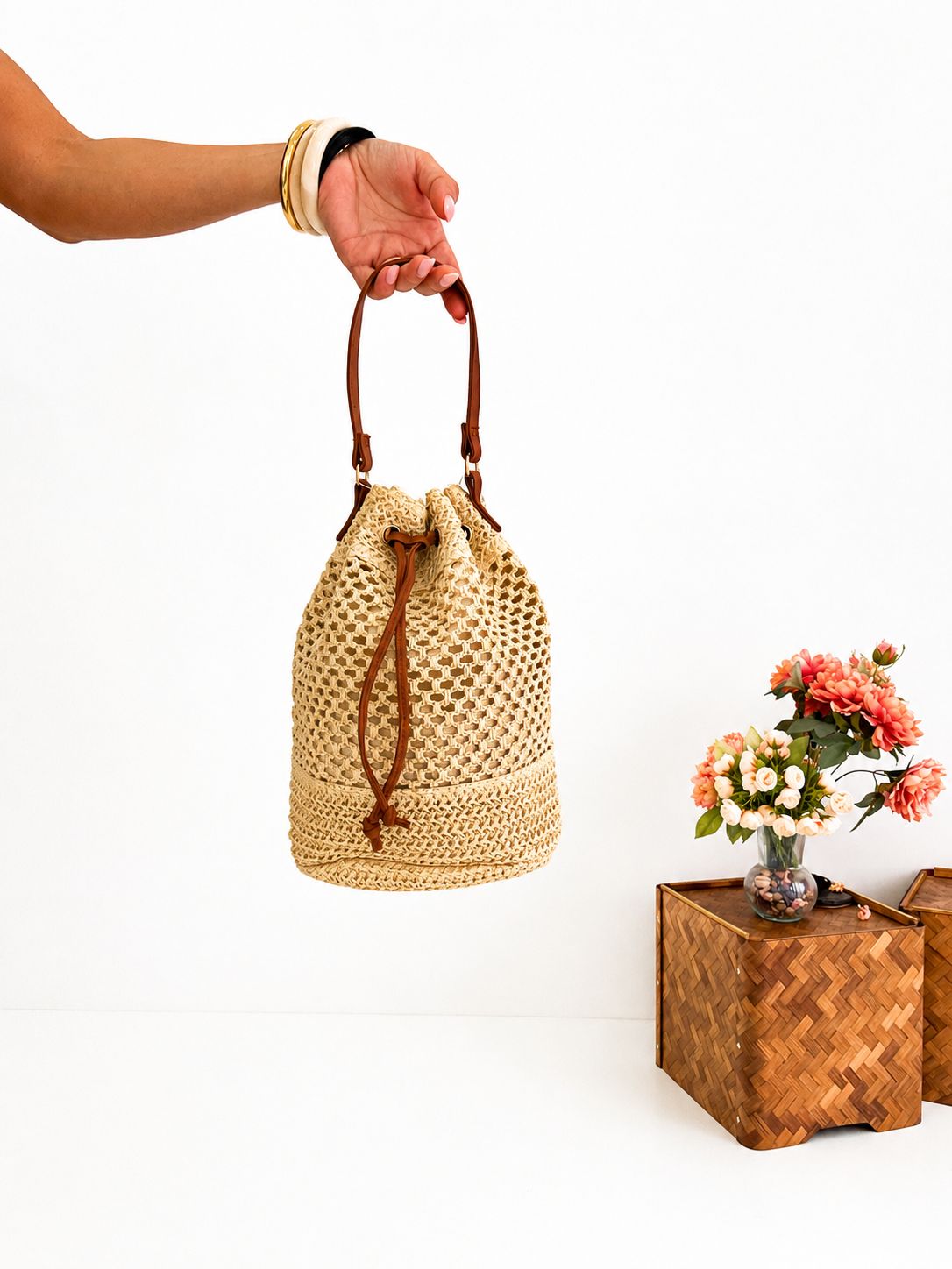 Bucket Bag Rafia
