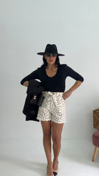 Shorts Pois