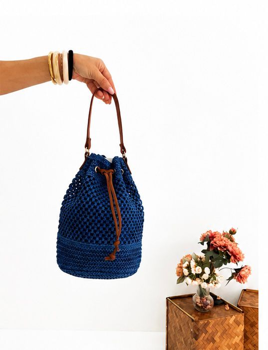 Bucket Bag Rafia