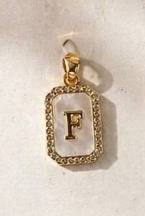Charm Iniziale