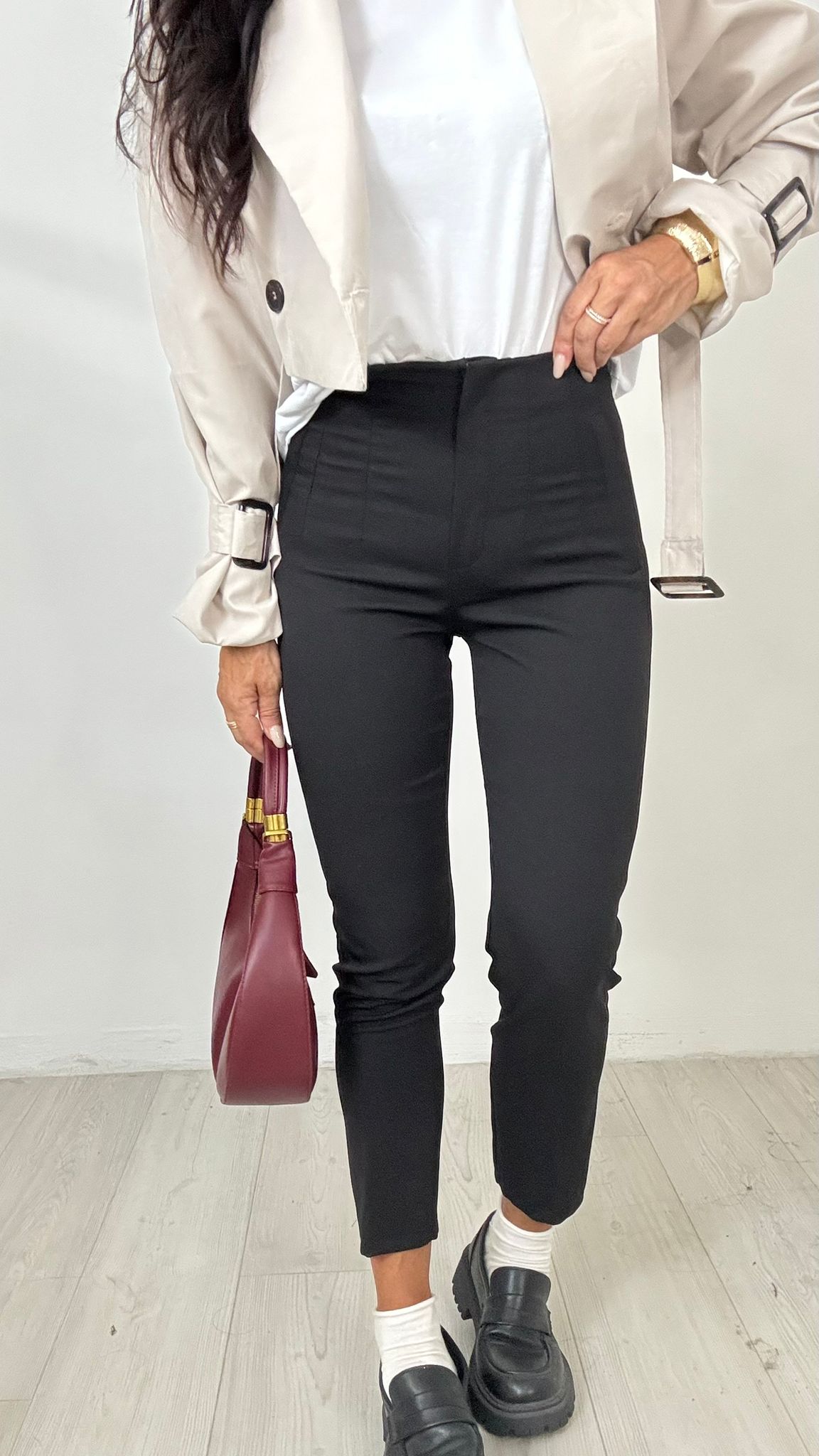 pantalone sigaretta