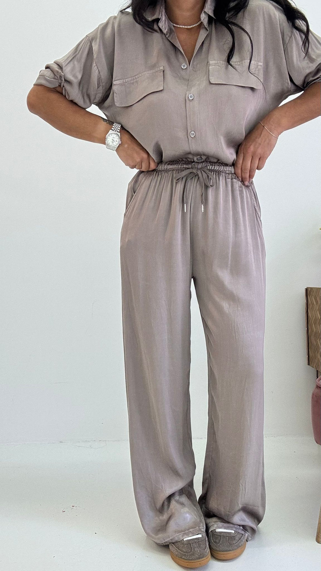 pantalone satin
